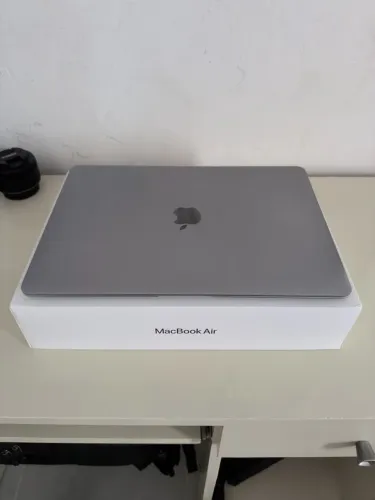 MACBOOK AIR M1 2020