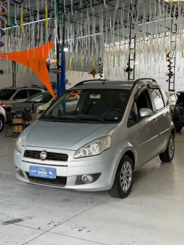 Fiat Idea Attractive 1.4 Fire Flex 8V 5P 2013