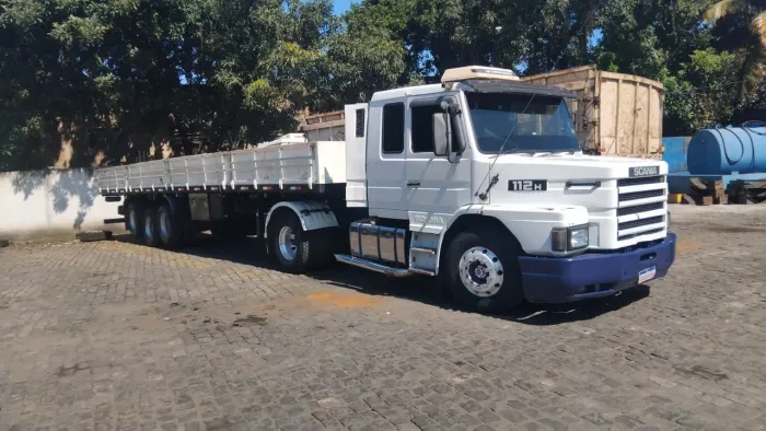 Vendo só o cavalo caminhão top trabalhando