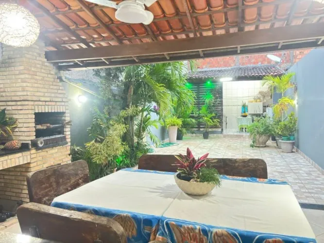 Casa Mobiliada à Venda no Pontal, Ilhéus 300m²