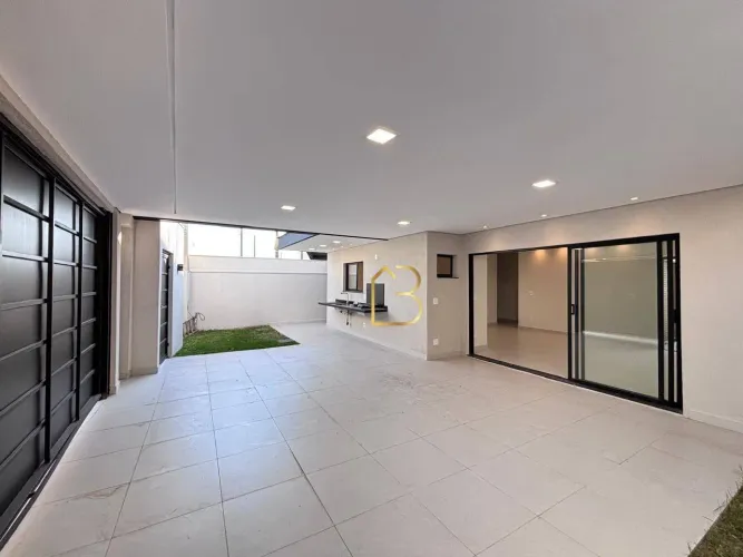 Casa nova com 3 dormitórios e padrão de condomínio à venda, 150 m² por R$ 895.000 - Jardim