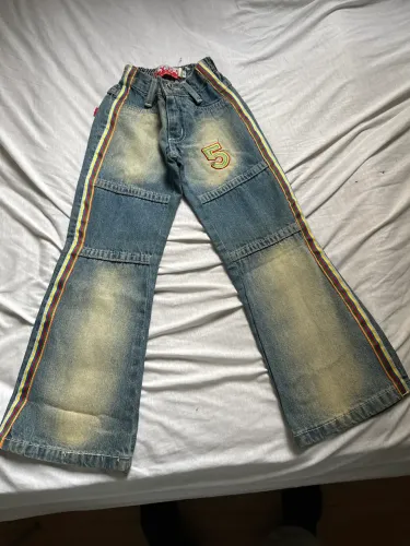 Calça jeans TAM 8 arco-íris