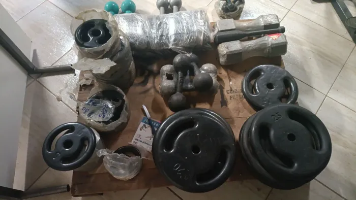 Halter bola pintado e emborrachado