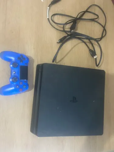 VENDO PS4 SLIM DESBLOQUEADO - 1TB - SEMINOVO