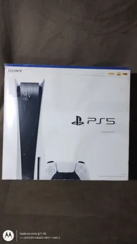 Vendo PlayStation 5 versão para desbloquear