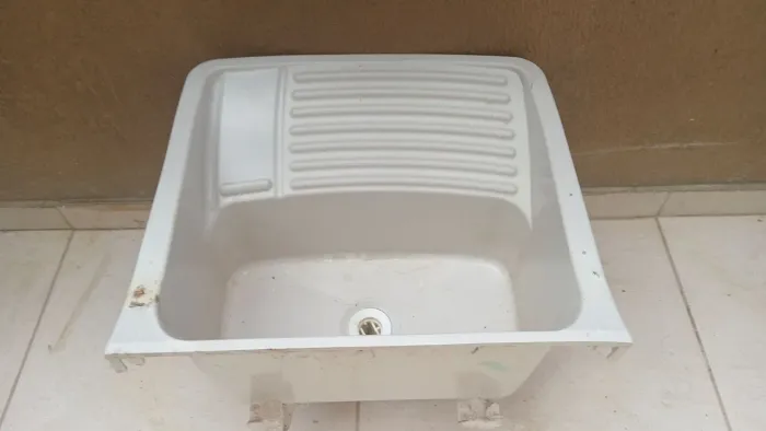 Vendo Tanque Plástico Pequeno