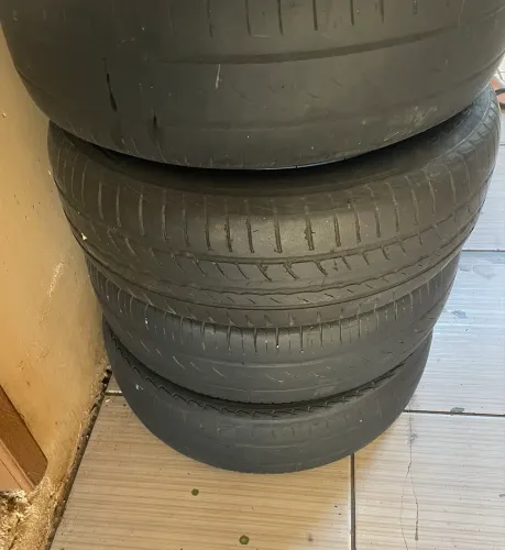 4 Pneus Usados Para WW Gol (bolinha)