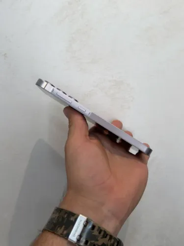 *GALAXY A55 ROSE* - 256 gigas Seminovo Aceito propostas Acompanha capa e carregador.