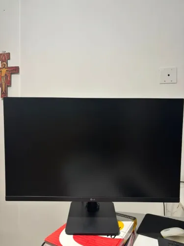 Monitor LG 27" IPS Full HD 100Hz - Pouquíssimo Uso