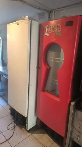 Cervejeira e Freezer congelando muito bem cada 1500