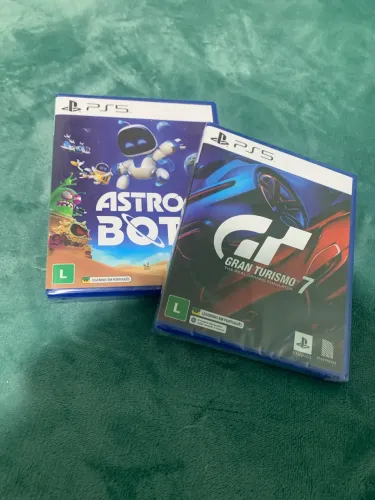 GRAN TURISMO 7 E ASTRO BOT PS5