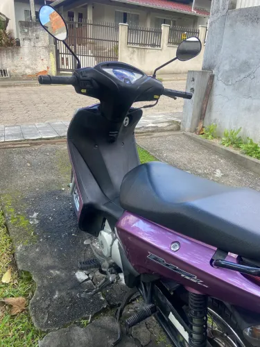 ? Honda Biz 125 ES 2012