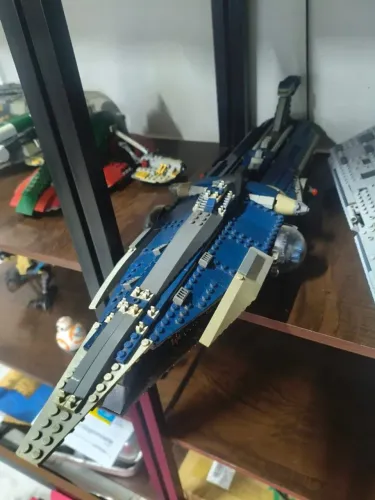 9515 - The Malevolence lego
