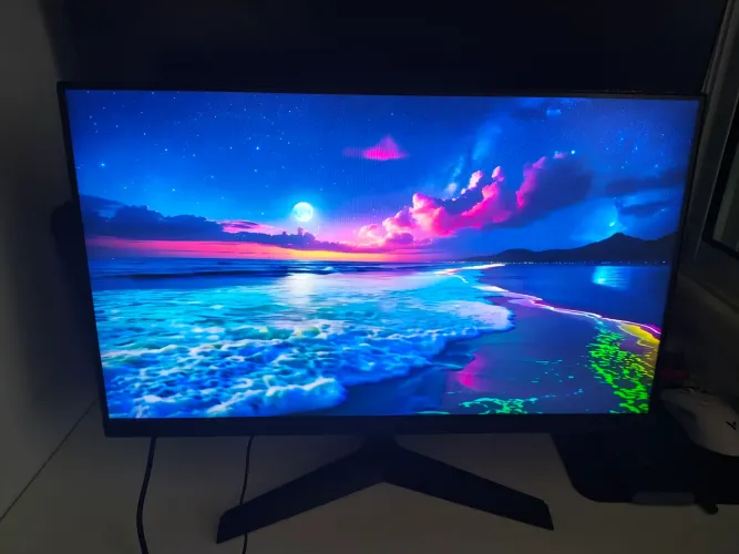 Monitor LG ultragear 24 polegadas 144hz Painel Ips na caixa zerado