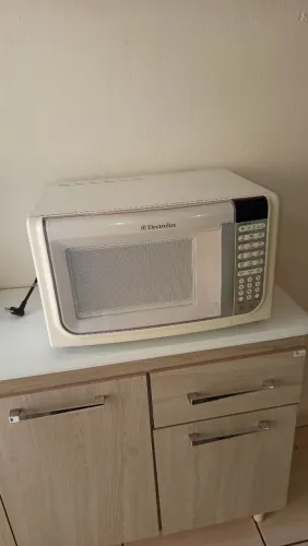 Microondas ELETROLUX 110v