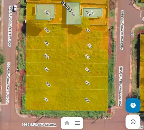 Terrenos de 200m2 e 325m2