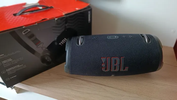 Caixa JBL by Harman sem fio, som potente, com alça, ORIGINAL