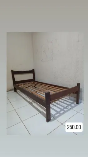Cama solteiro