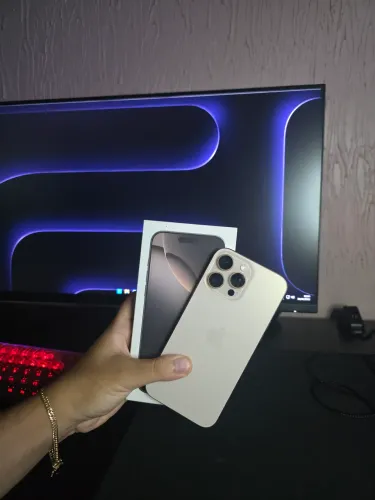 iPhone 16 pro max 256GB