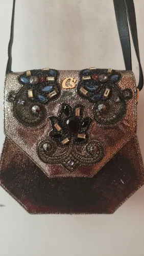 Bolsa Carmen Steffens Original - Luxo com Pedrarias