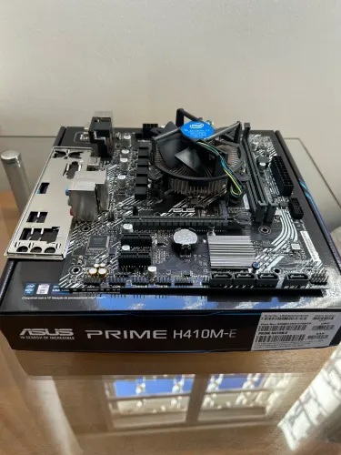 Kit processador Intel i3-10100F Placa-mãe H410M-E Cooler original Intel