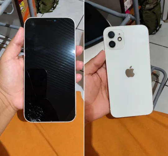 iPhone 12