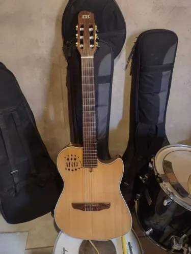 Vendo violão Luthier modelo godin