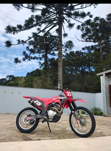 HONDA CRF 250F ANO 2023