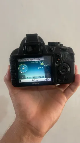 NIKON D3100 