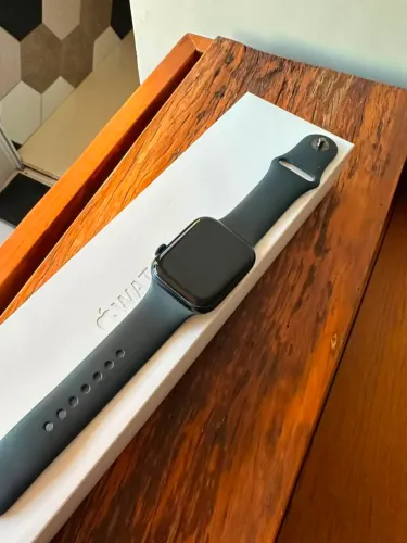 Apple Watch Series 8 - 45 mm - Completo<br>
