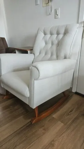 Poltrona amamentação / balanço linho.