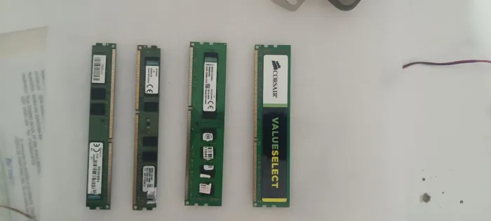 Memória ram dd3 2x8 e 2x4