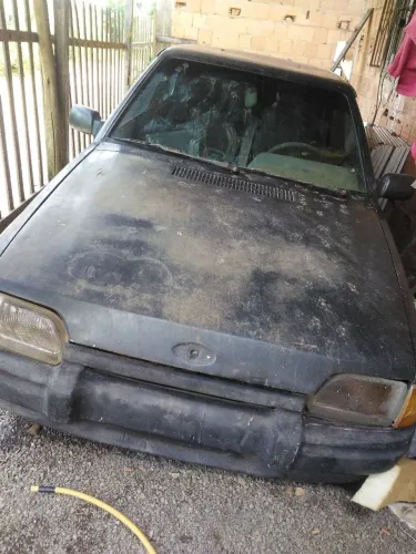 Ford Escort GL 1.8i / 1.8 (álcool) 1989