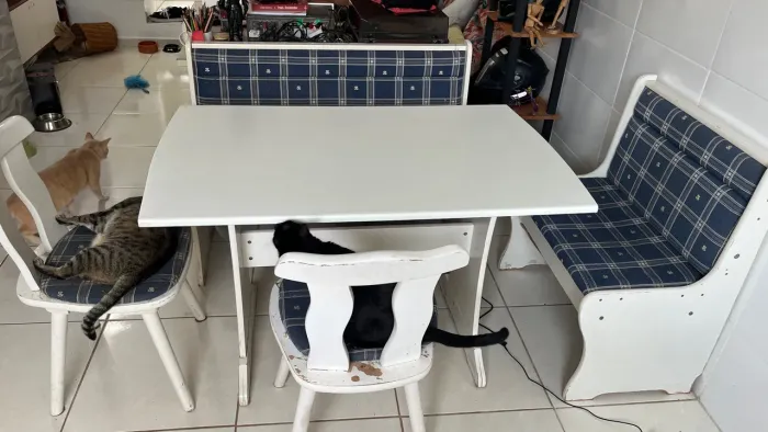 Mesa de Jantar (Canto Alemão)