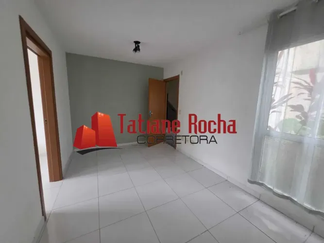 Alugo excelente apartamento PNE no Condomínio Plaza Fraga Maia.