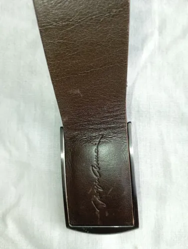 Cinto Giorgio Armani legítimo! Excelente estado!