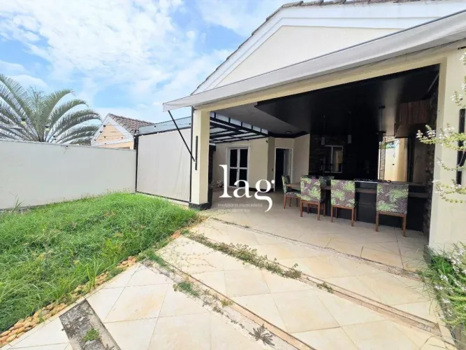 Casa com 3 dormitórios à venda, 118 m² por R$ 920.000,00 - Condomínio Villa Bella - Soroca