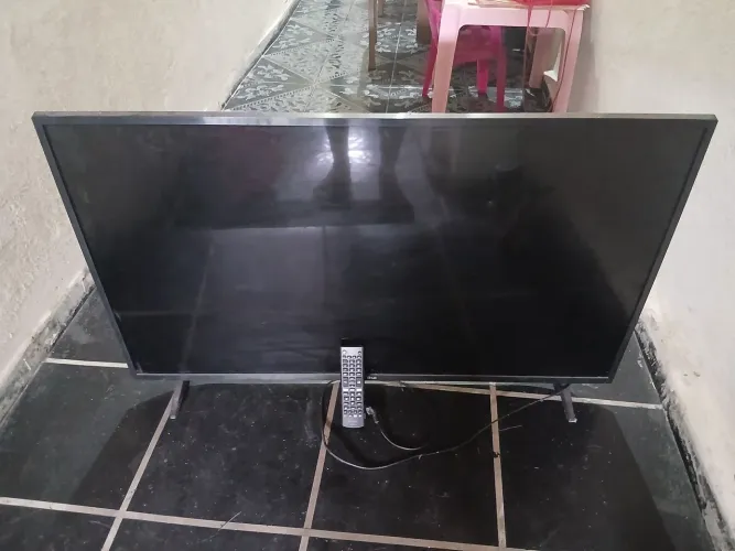 TV Smat LG 43' (Liga no controle mas sem sinal de Mídia)