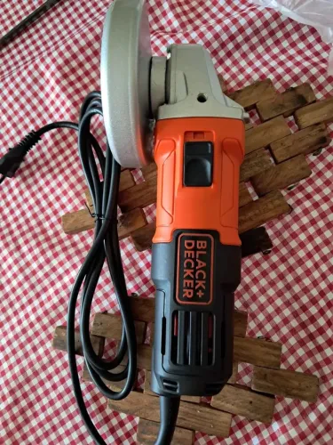 Esmerilhadeira 650w Black e Decker promoção entrego novo lacrado