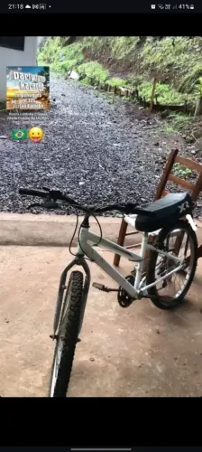 Vendo banco xr pra bike e garrupeira ou bije completa branca sem freio da frente
