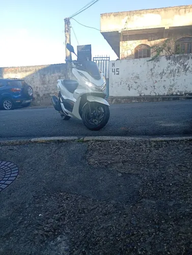 PCX DLX 160