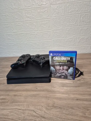 PS4 Slim 1TB+2 Controles+Jogo (MENOR VALOR)