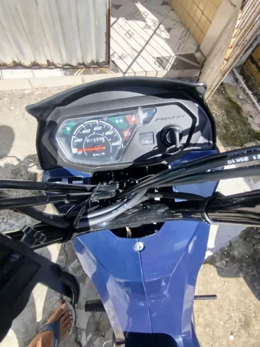 Moto pop nova