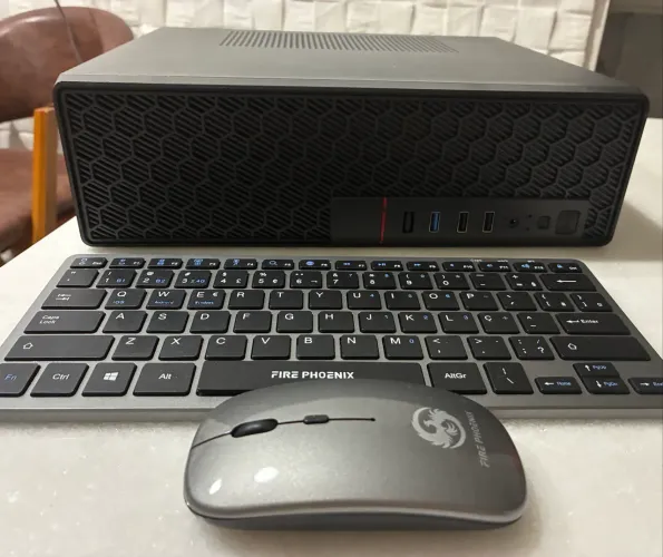 Computador Mini CPU Intel Core i5 4Gb ssd 120gb 