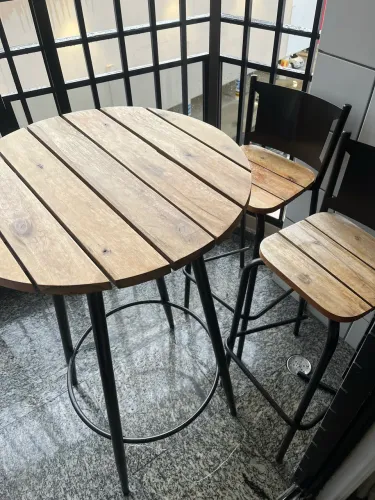 Jogo de mesa e cadeira madeira