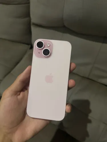 iPhone 15 seminovo 
