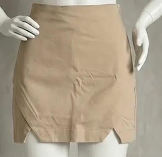 Short saia bege