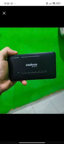 Switch Intelbras 8 Portas SF 800 Q+ (Com PoE Passivo)