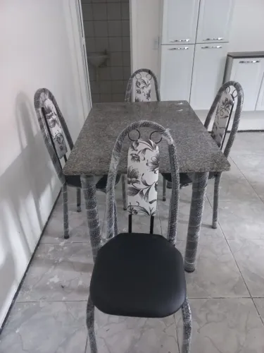 Mesa Mármore