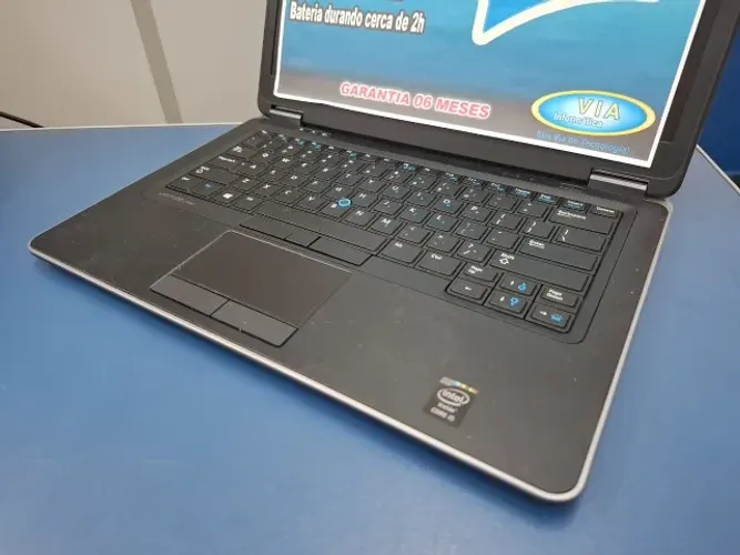 Notebook DELL - Core i5 - 240GB SSD | 8GB Mem. - 6meses Garantia e Formatado